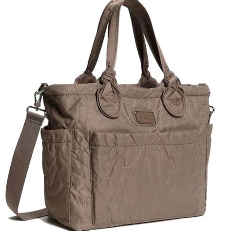 fake eliz a baby diaper bag